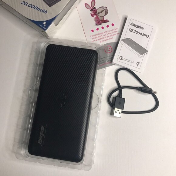 Energizer Ultimate Lithium 20 000mah Qi Wireless 12V Portable Charger - Black - Picture 4 of 11